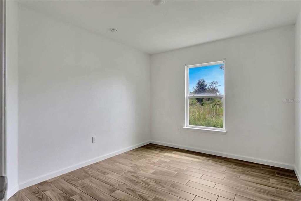 В аренду: $2,175 (8 спален, 4 ванн, 1570 Квадратных фут)