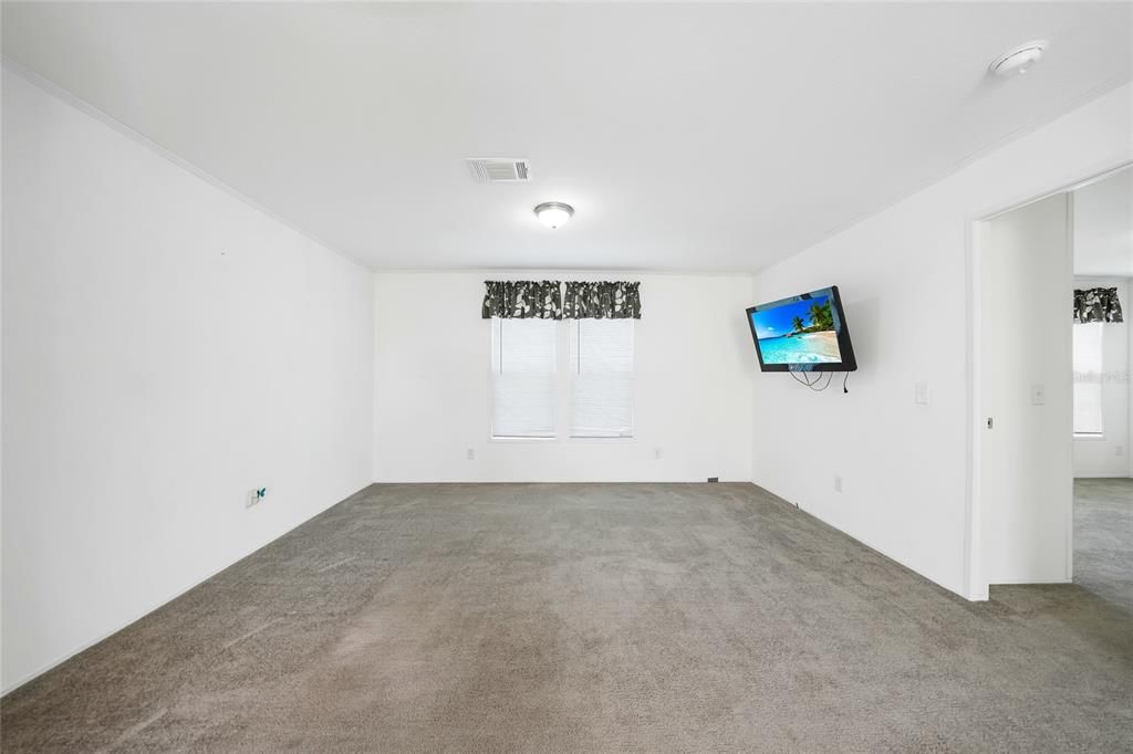 待售: $225,000 (3 贝兹, 2 浴室, 1248 平方英尺)