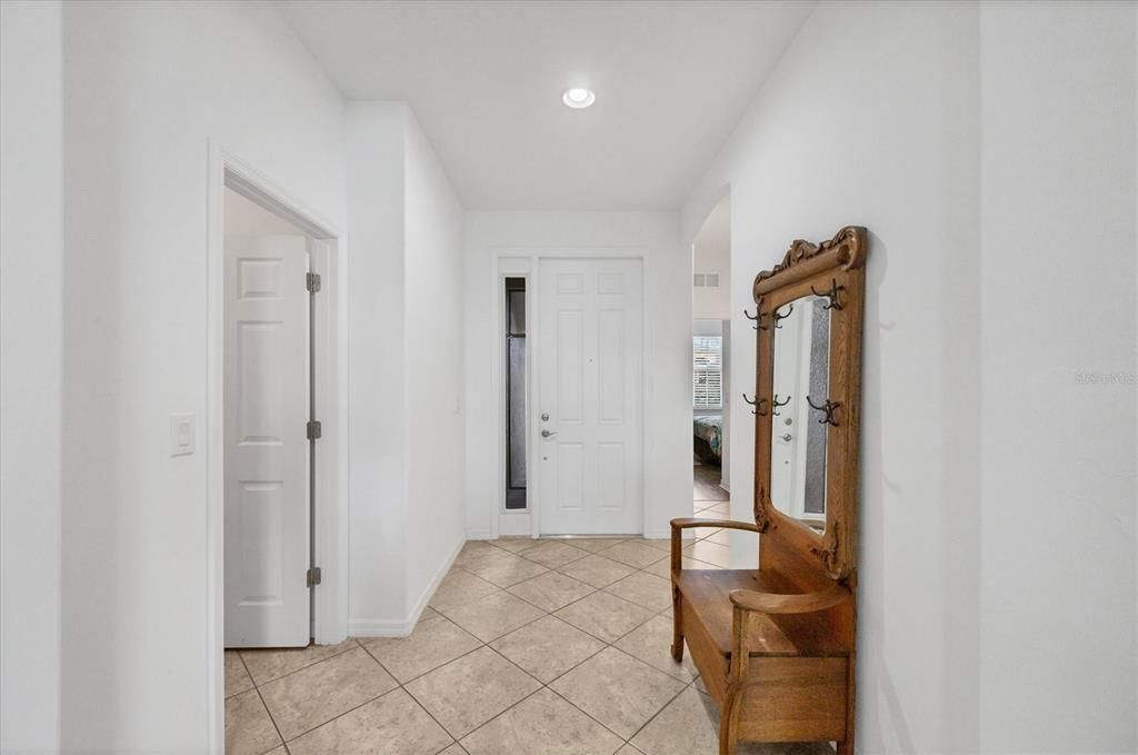 For Sale: $375,000 (3 beds, 2 baths, 1551 Square Feet)