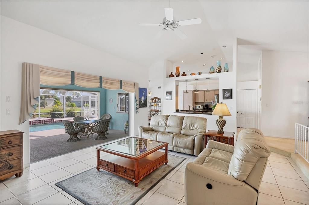 For Sale: $539,900 (3 beds, 2 baths, 2024 Square Feet)