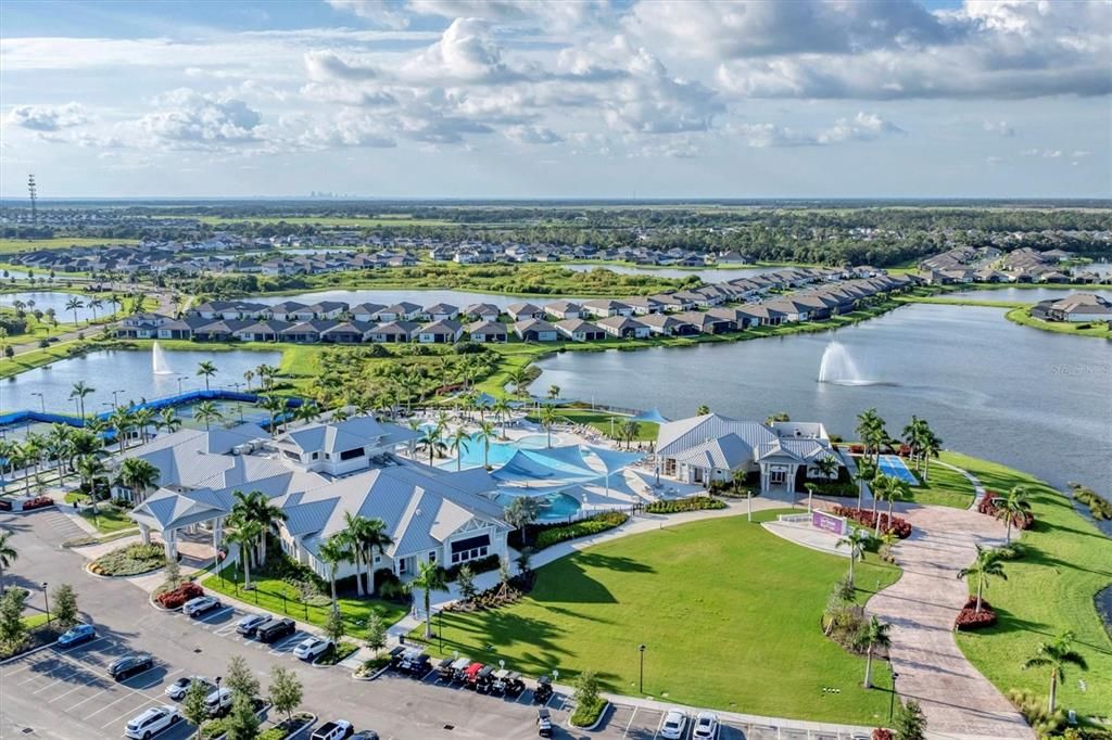 For Sale: $396,000 (2 beds, 2 baths, 1400 Square Feet)