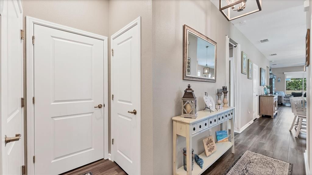 For Sale: $396,000 (2 beds, 2 baths, 1400 Square Feet)