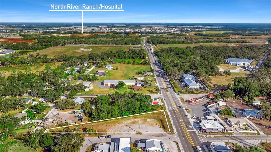 На продажу: $1,200,000 (0.67 acres)