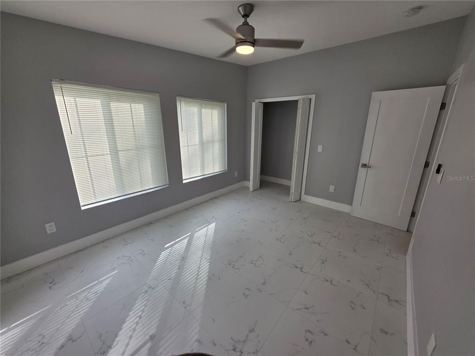 На продажу: $460,000 (3 спален, 2 ванн, 2037 Квадратных фут)