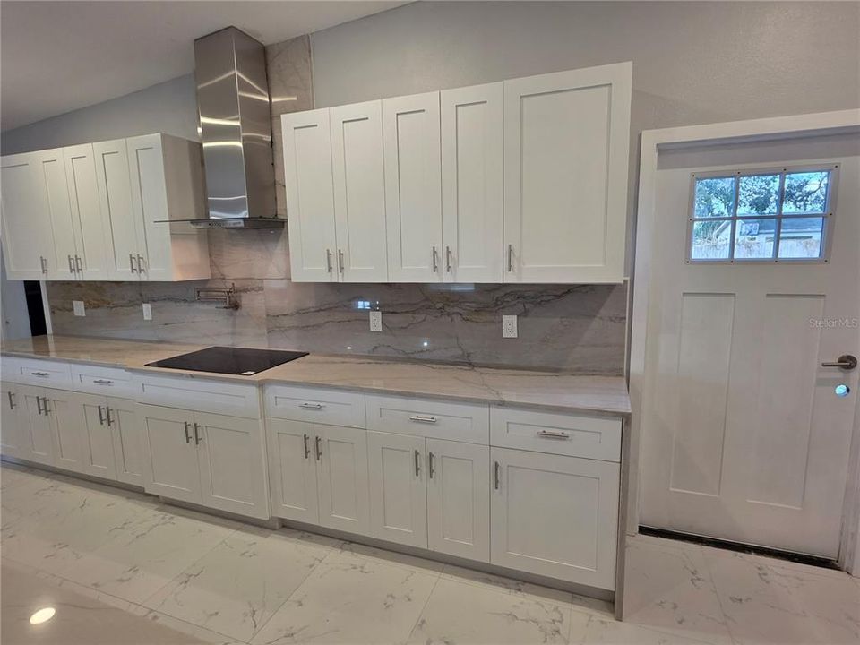 На продажу: $460,000 (3 спален, 2 ванн, 2037 Квадратных фут)