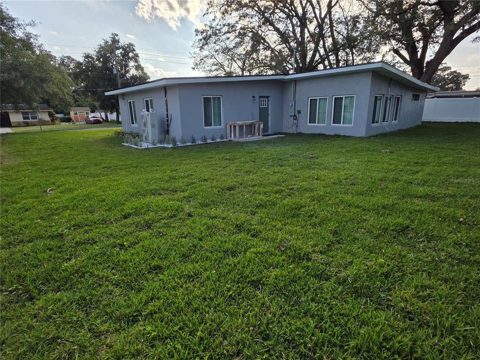 На продажу: $460,000 (3 спален, 2 ванн, 2037 Квадратных фут)