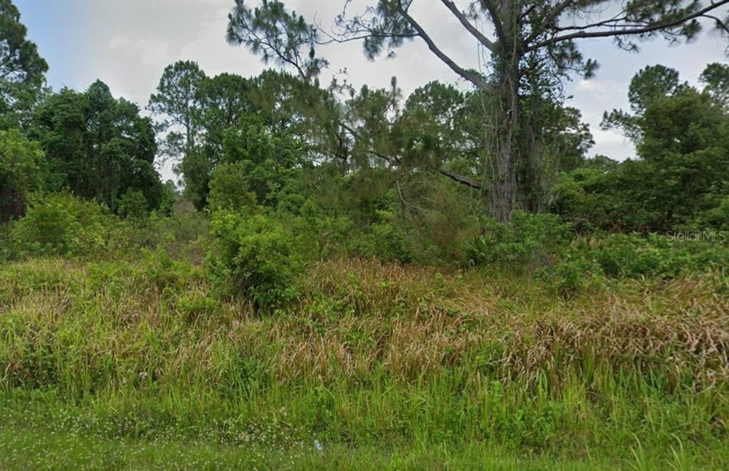 En Venta: $13,500 (0.23 acres)