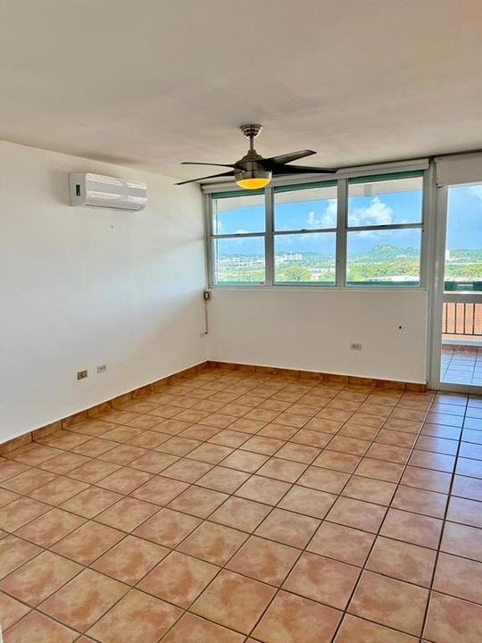 На продажу: $532,000 (3 спален, 2 ванн, 1753 Квадратных фут)