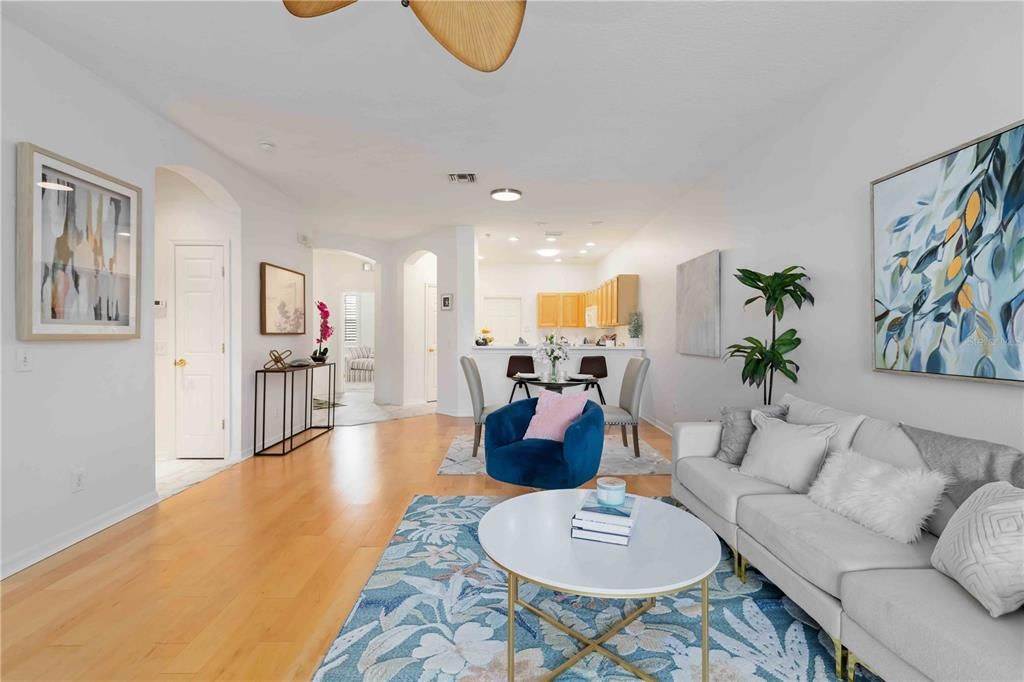 На продажу: $339,900 (2 спален, 2 ванн, 1391 Квадратных фут)