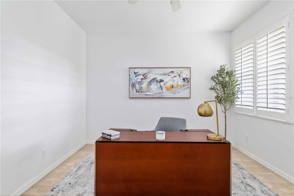 На продажу: $339,900 (2 спален, 2 ванн, 1391 Квадратных фут)