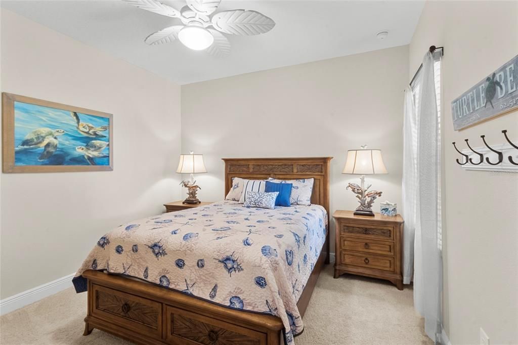 For Sale: $415,000 (2 beds, 2 baths, 1430 Square Feet)