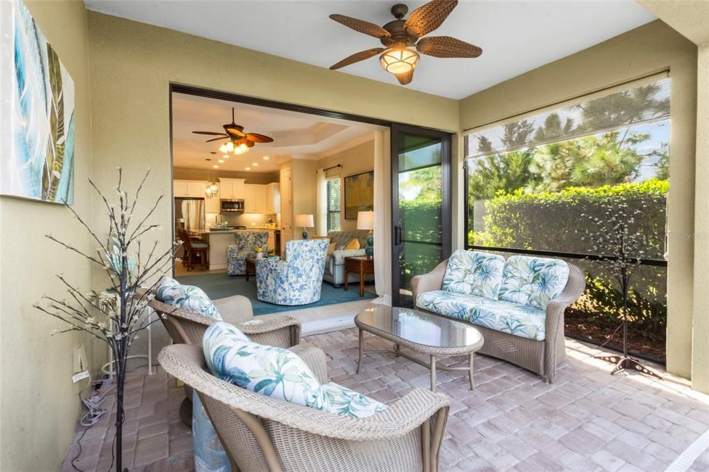 For Sale: $415,000 (2 beds, 2 baths, 1430 Square Feet)