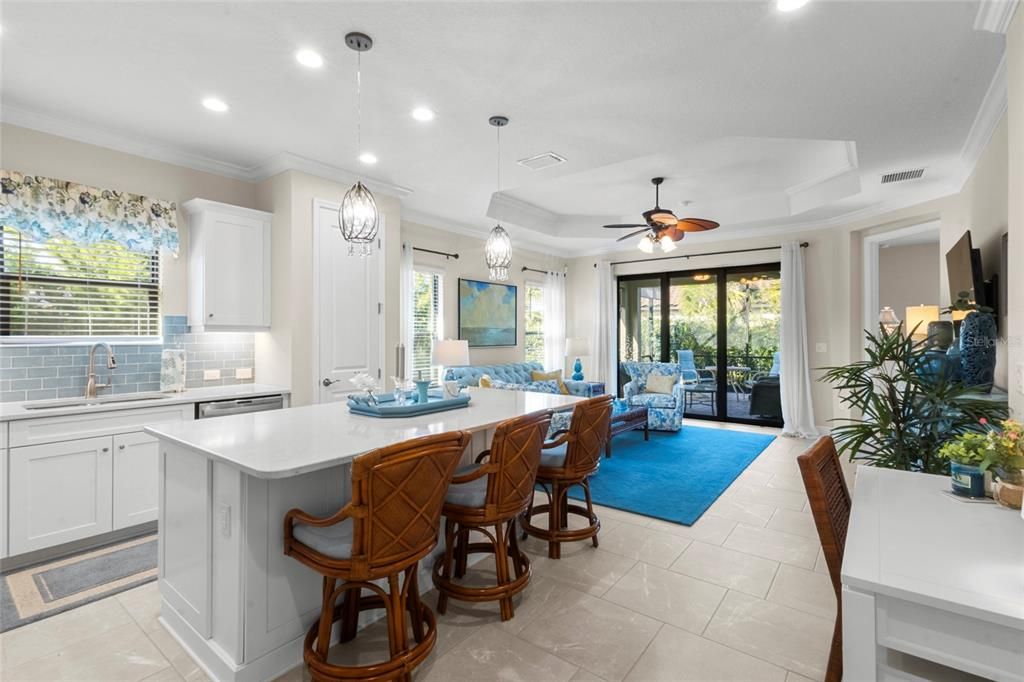 For Sale: $415,000 (2 beds, 2 baths, 1430 Square Feet)