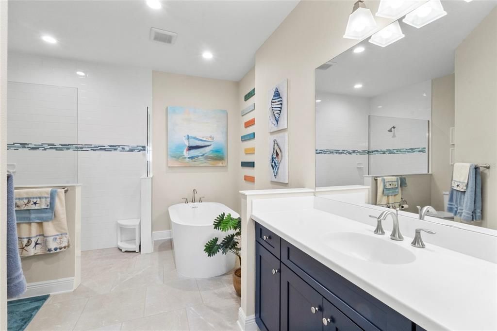 For Sale: $415,000 (2 beds, 2 baths, 1430 Square Feet)