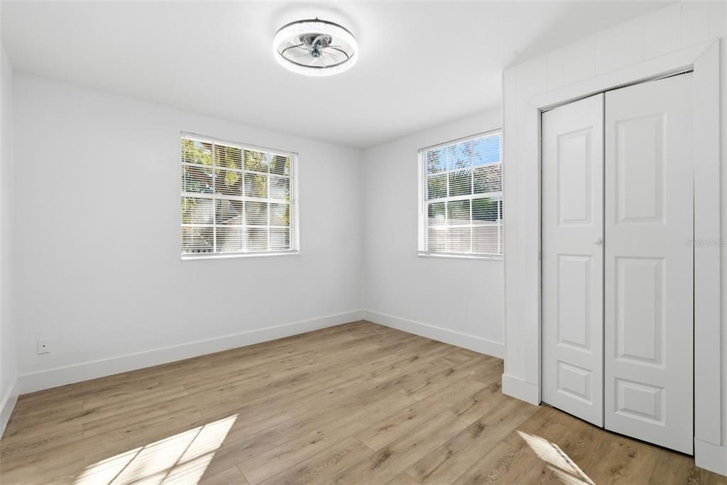 For Sale: $535,000 (7 beds, 0 baths, 2600 Square Feet)