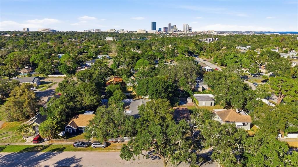 For Sale: $535,000 (7 beds, 0 baths, 2600 Square Feet)