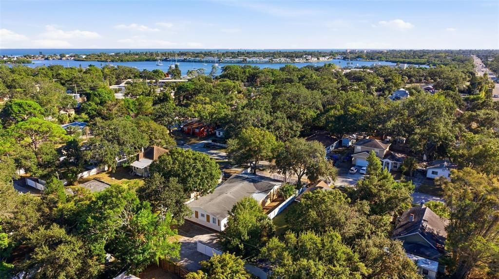 For Sale: $535,000 (7 beds, 0 baths, 2600 Square Feet)