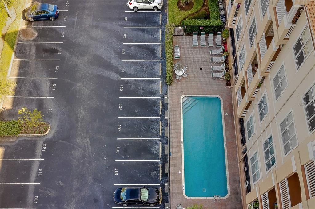 For Sale: $255,000 (2 beds, 2 baths, 1010 Square Feet)