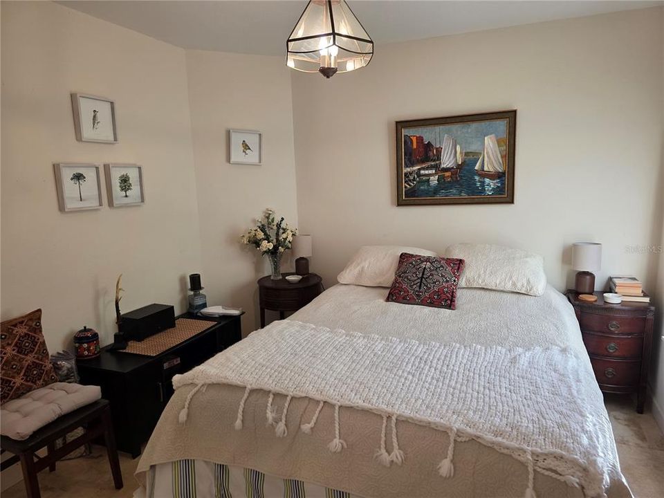 For Rent: $2,995 (2 beds, 2 baths, 1075 Square Feet)