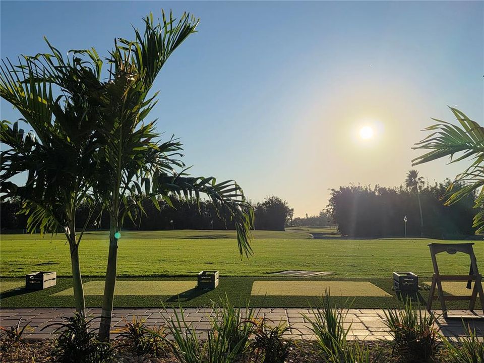 For Rent: $2,995 (2 beds, 2 baths, 1075 Square Feet)