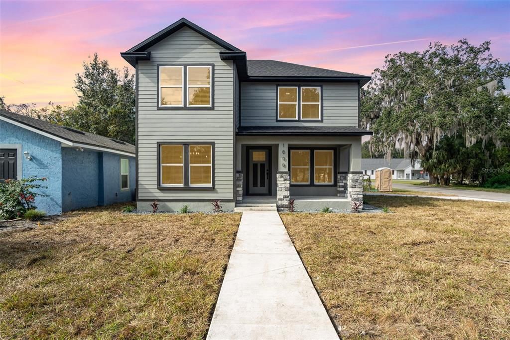 For Sale: $389,999 (3 beds, 2 baths, 1354 Square Feet)