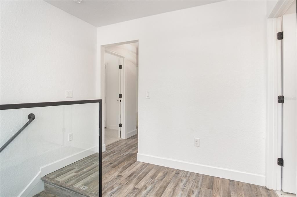 For Sale: $389,999 (3 beds, 2 baths, 1354 Square Feet)