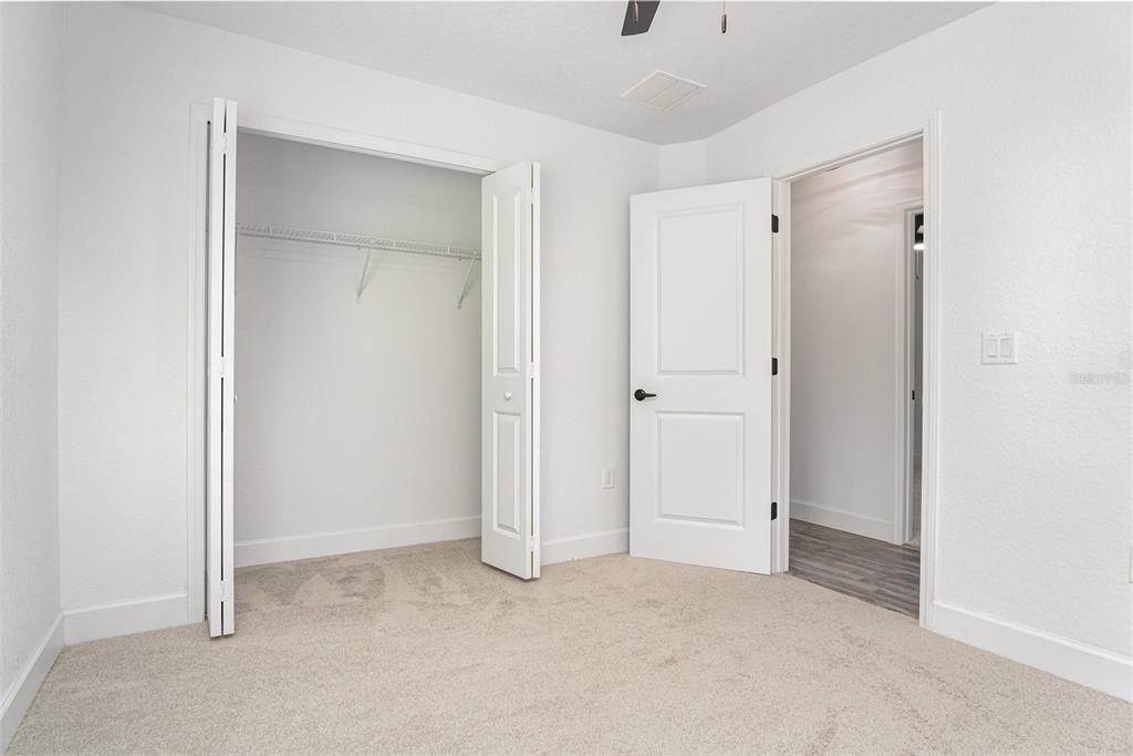 For Sale: $389,999 (3 beds, 2 baths, 1354 Square Feet)