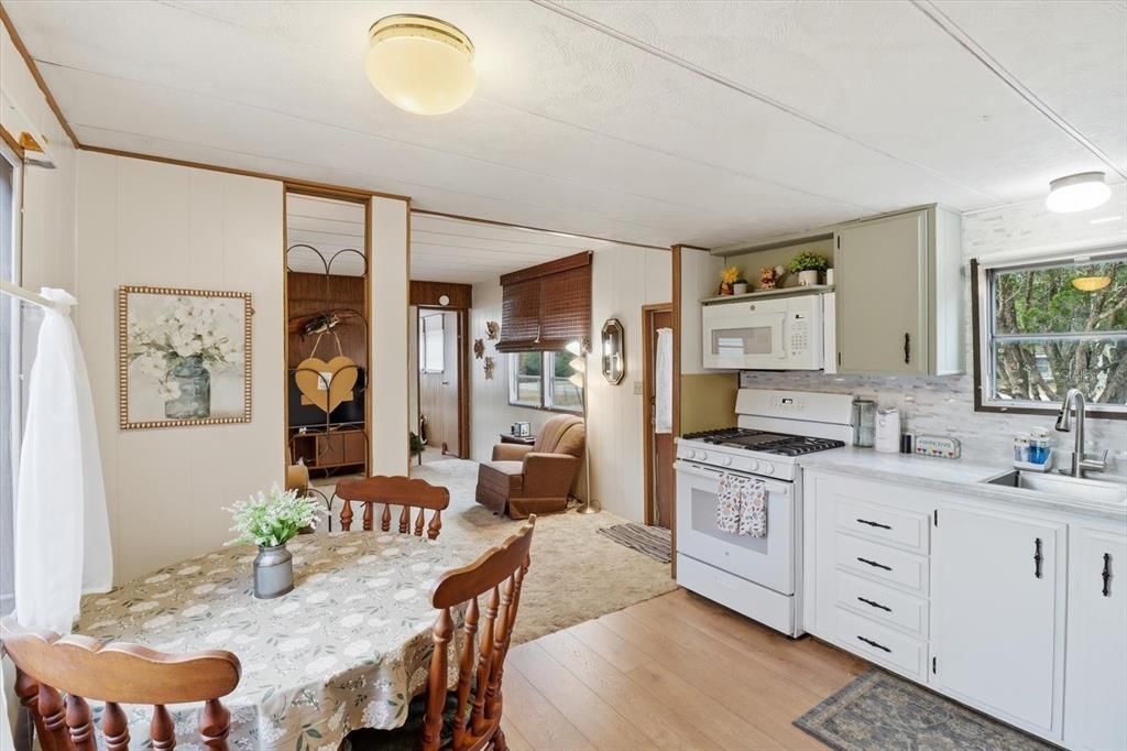 En Venta: $135,000 (3 camas, 1 baños, 720 Pies cuadrados)