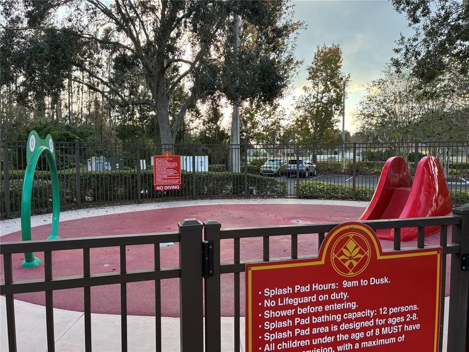 出租: $1,675 (2 贝兹, 2 浴室, 1570 平方英尺)