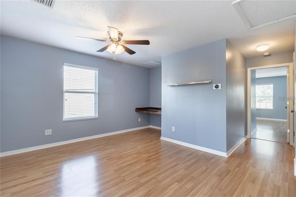 В аренду: $2,200 (3 спален, 2 ванн, 1768 Квадратных фут)