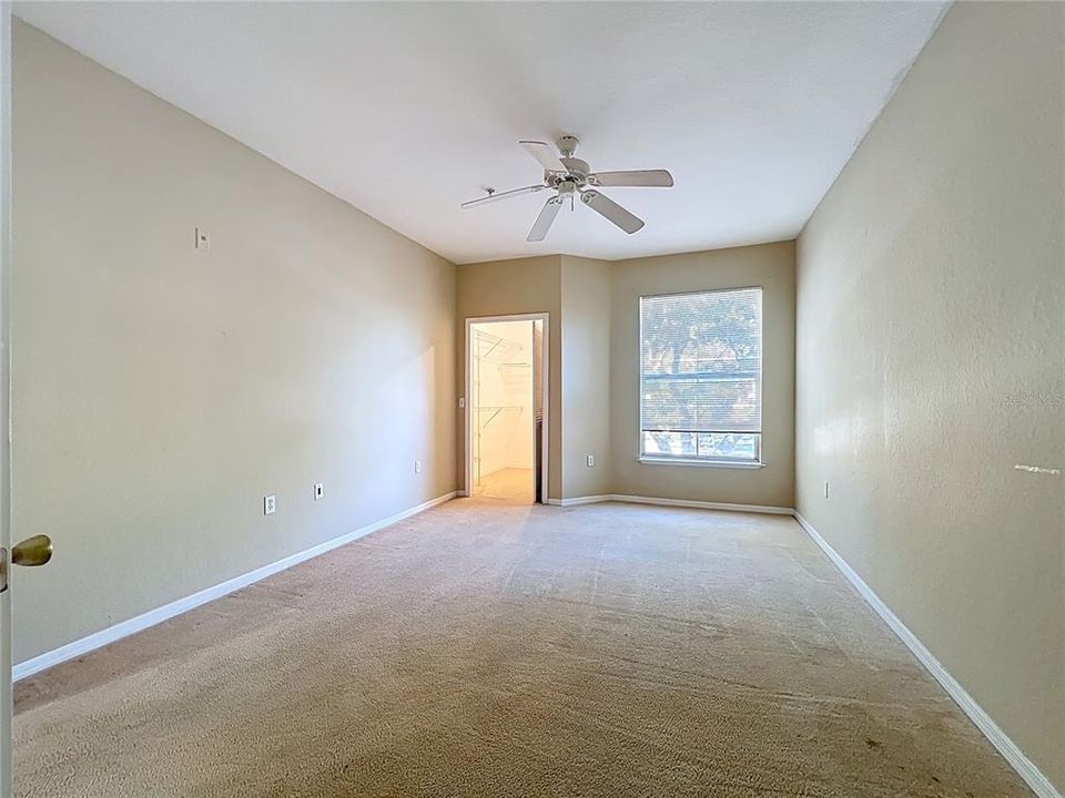 待售: $199,995 (2 贝兹, 2 浴室, 1048 平方英尺)