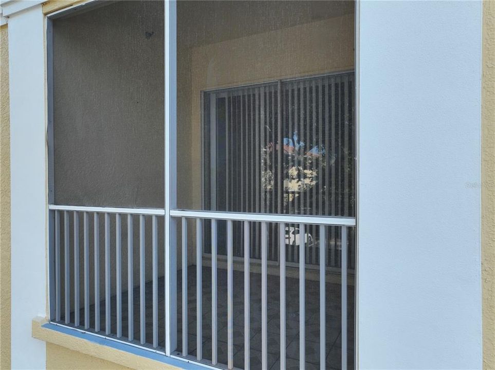 待售: $199,995 (2 贝兹, 2 浴室, 1048 平方英尺)