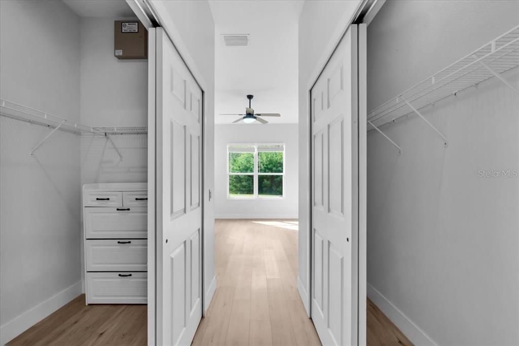 待售: $480,000 (3 贝兹, 2 浴室, 1922 平方英尺)