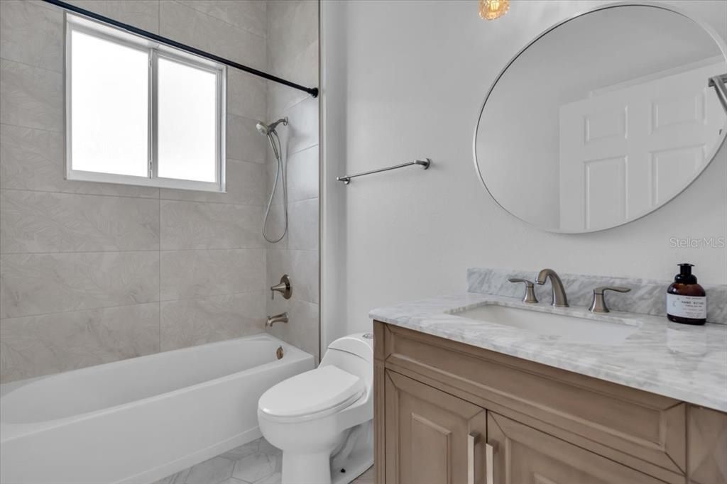 待售: $480,000 (3 贝兹, 2 浴室, 1922 平方英尺)