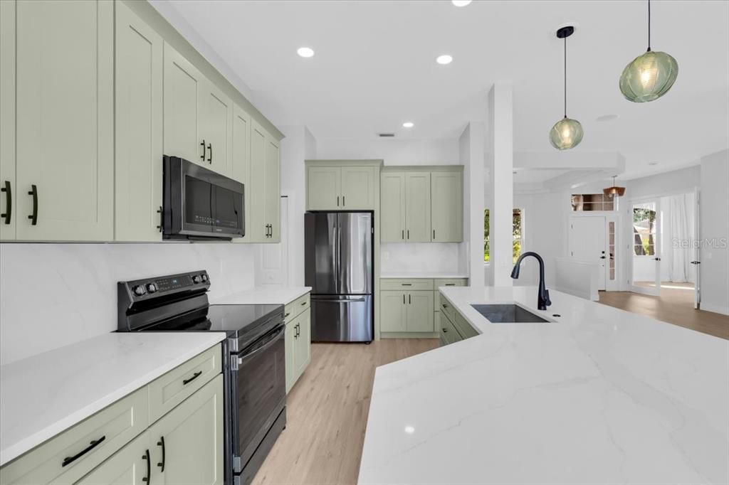 待售: $480,000 (3 贝兹, 2 浴室, 1922 平方英尺)