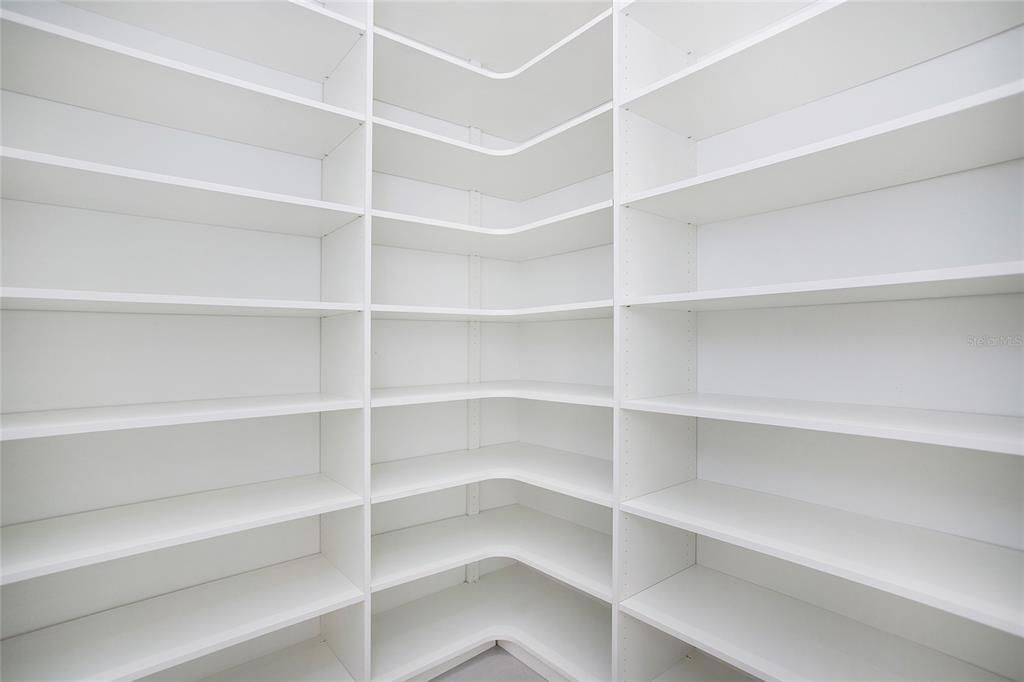 На продажу: $1,299,000 (4 спален, 4 ванн, 2615 Квадратных фут)