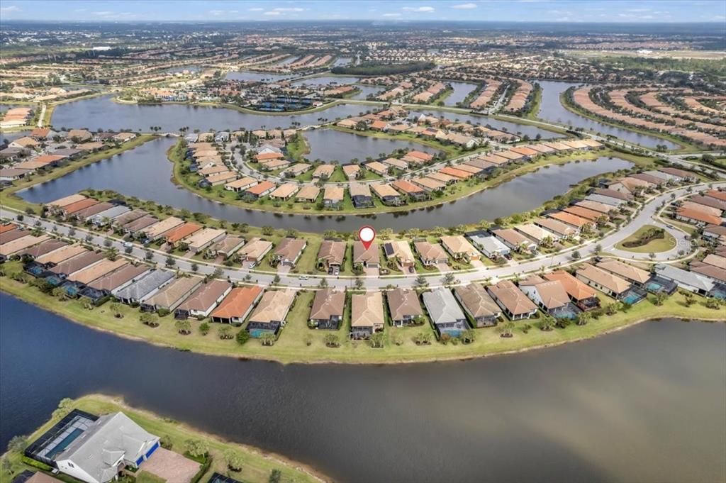 For Sale: $529,900 (2 beds, 2 baths, 1860 Square Feet)