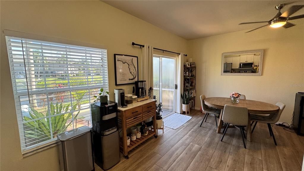 For Rent: $2,195 (2 beds, 2 baths, 1168 Square Feet)