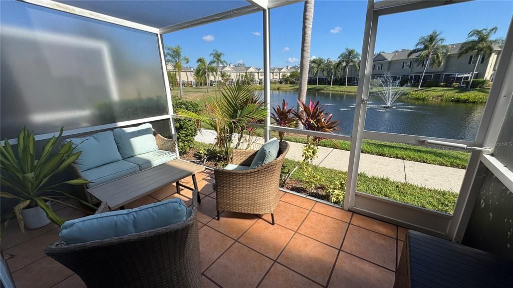 For Rent: $2,195 (2 beds, 2 baths, 1168 Square Feet)