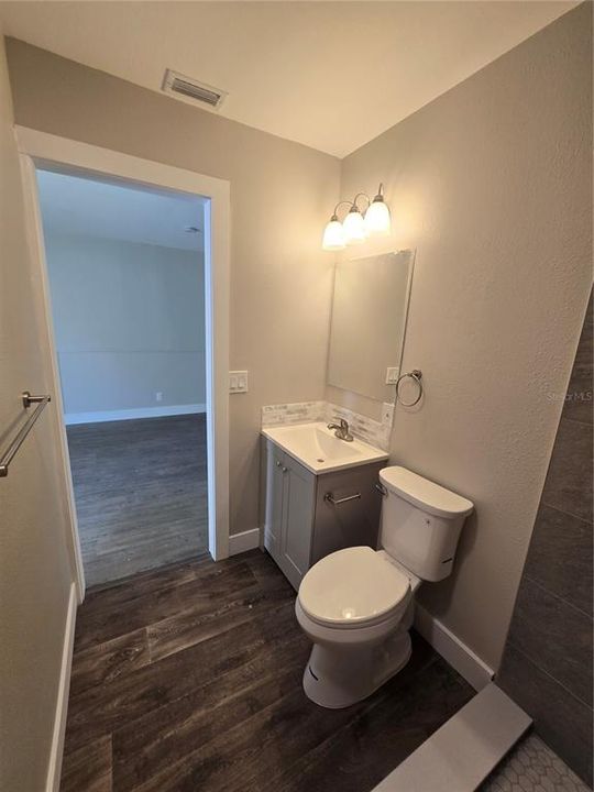 For Rent: $1,140 (1 beds, 1 baths, 600 Square Feet)