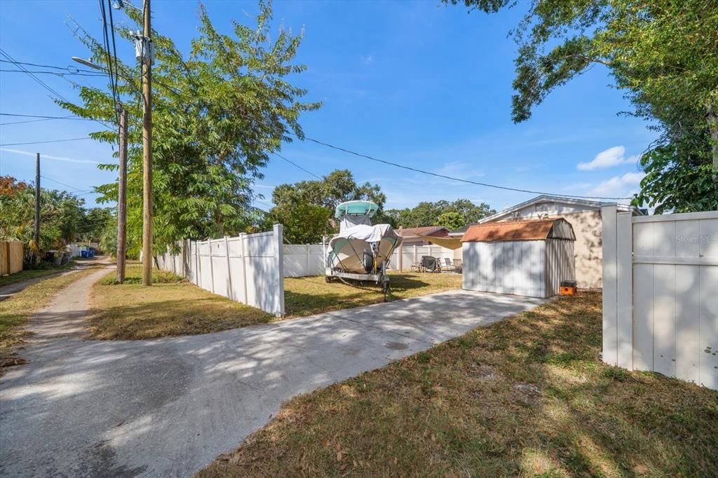 待售: $348,000 (3 贝兹, 1 浴室, 1154 平方英尺)