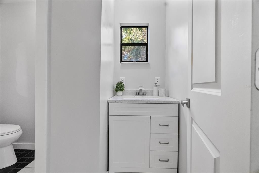 For Sale: $483,000 (4 beds, 2 baths, 2207 Square Feet)