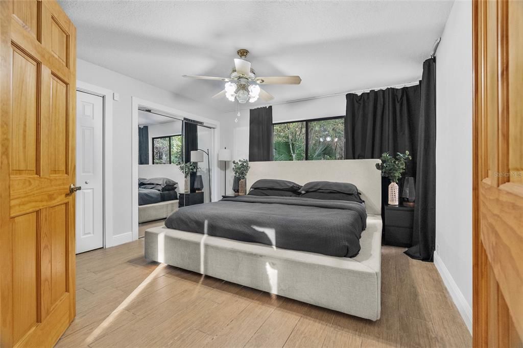 For Sale: $483,000 (4 beds, 2 baths, 2207 Square Feet)