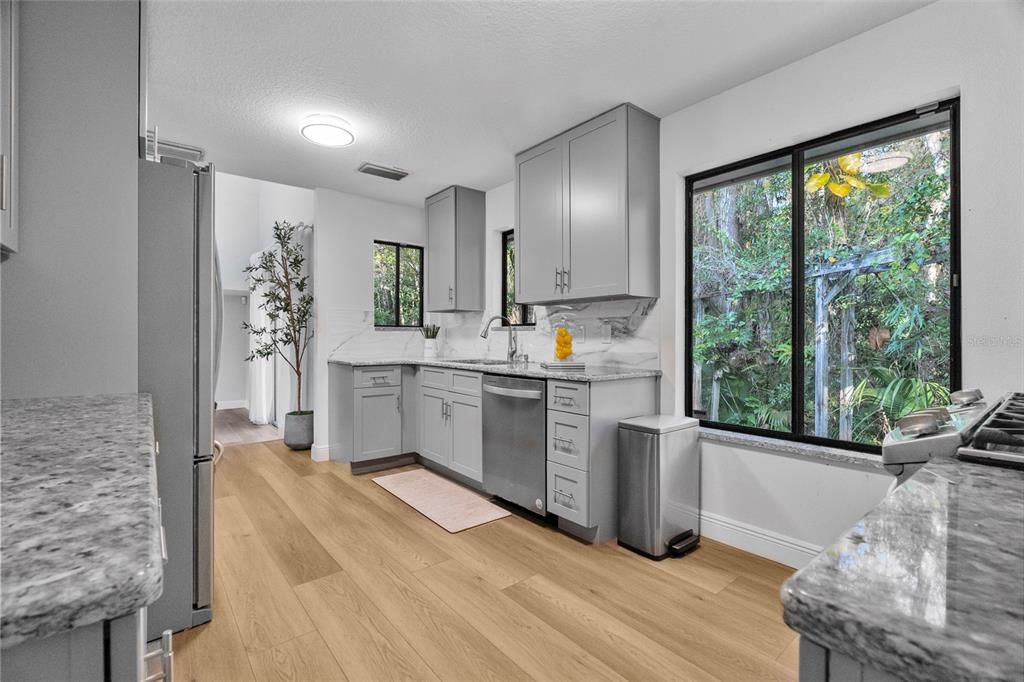 For Sale: $483,000 (4 beds, 2 baths, 2207 Square Feet)