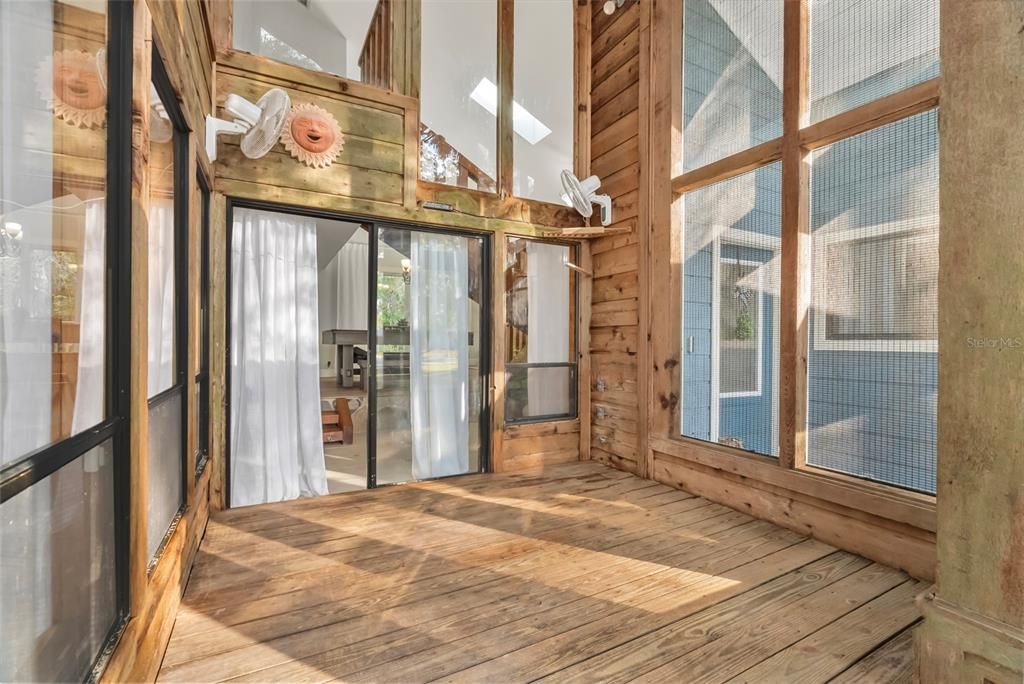 For Sale: $483,000 (4 beds, 2 baths, 2207 Square Feet)