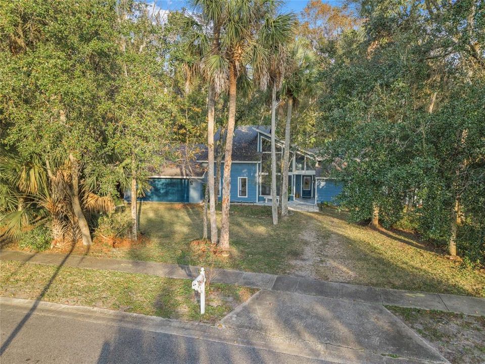 For Sale: $483,000 (4 beds, 2 baths, 2207 Square Feet)