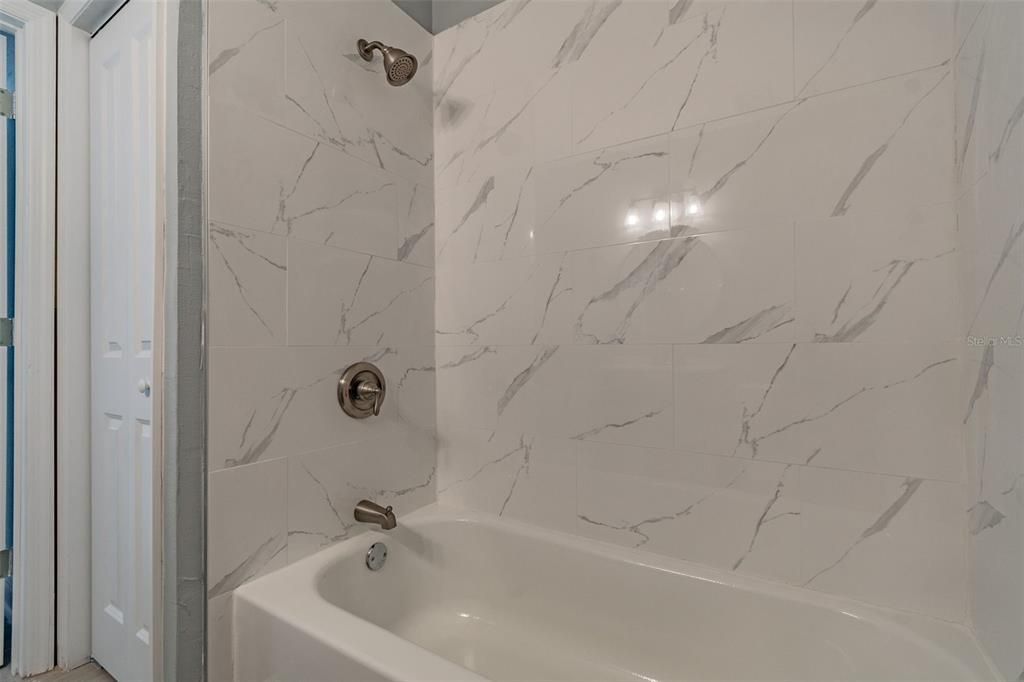 В аренду: $3,200 (4 спален, 2 ванн, 1930 Квадратных фут)