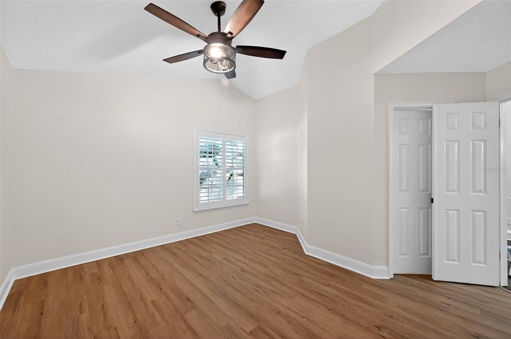 For Sale: $249,950 (2 beds, 2 baths, 1187 Square Feet)