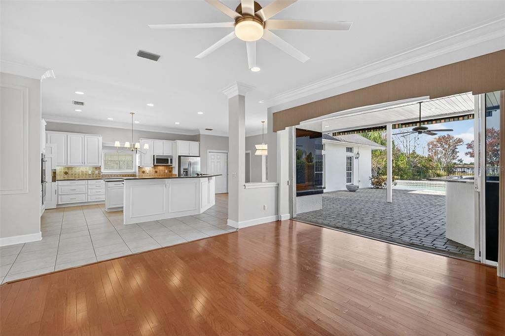 待售: $1,500,000 (5 贝兹, 3 浴室, 5573 平方英尺)