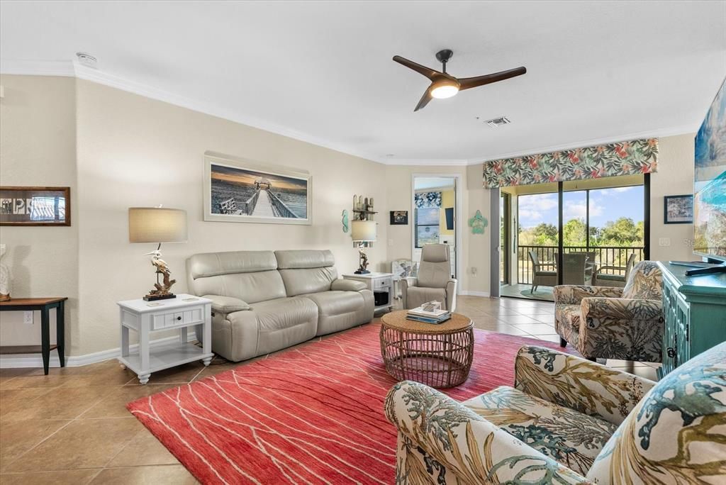 For Sale: $399,000 (3 beds, 2 baths, 2187 Square Feet)